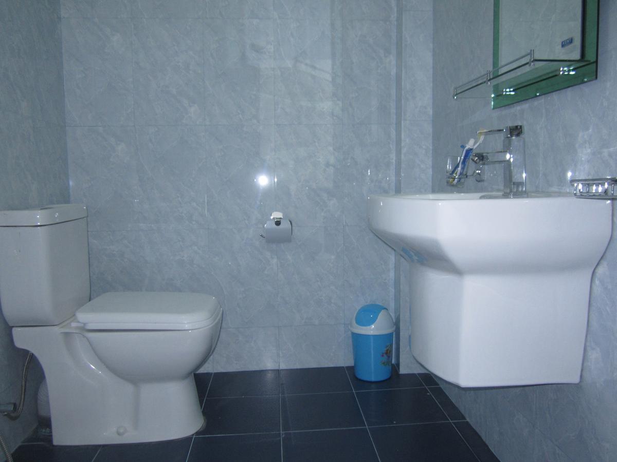 White surfing beach resort 1. White surfing beach resort 1. White surfing beach 2 шри-ланка. White surfing beach resort 1. Аралия бич резорт унаватуна.