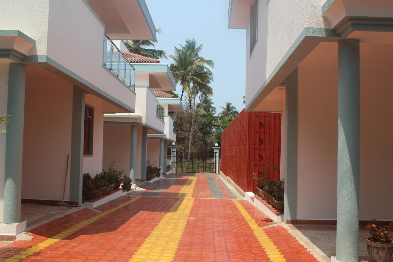 Motels. Apricus meera resort (ex. Индия,колва,отель априкус меера резорт. Apricus meera resort 2* колва бич, юг гоа. Apricus meera resort 2* колва бич, юг гоа.