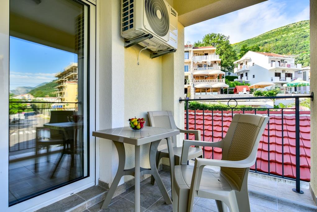 Petrovac Apartments