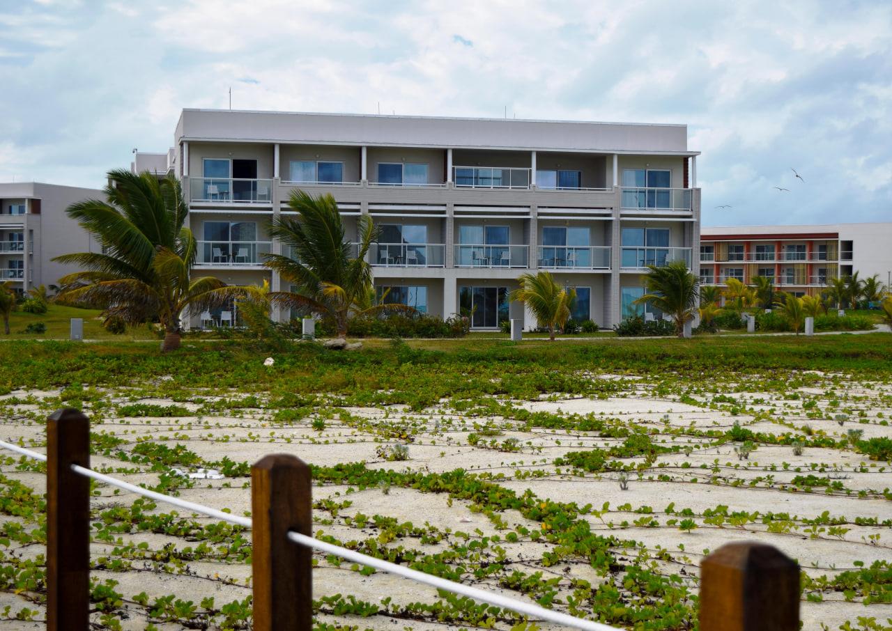 Отель Woovo Playa Hermosa Cayo Paredon Resort 5*, Куба, о. Кайо Коко -  описание, фото, отзывы, туры в отель