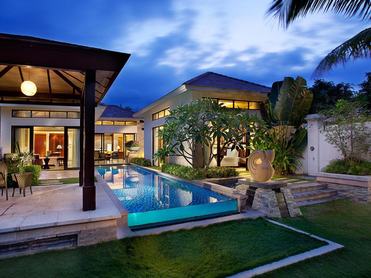 Yalong bay villas spa 5 китай хайнань. Гранд метропарк вилла резорт санья. Гранд метропарк вилла резорт санья. Grand metropark resort yalong bay 5. Отели санья хайнань 5 звезд.