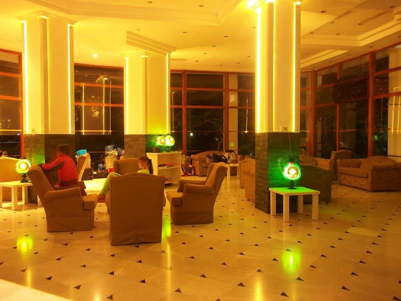 Green peace 3 турция махмутлар. Green Peace Hotel Alanya 3. Green Peace 3 фото. Green Peace 3*. Green Peace Hotel.