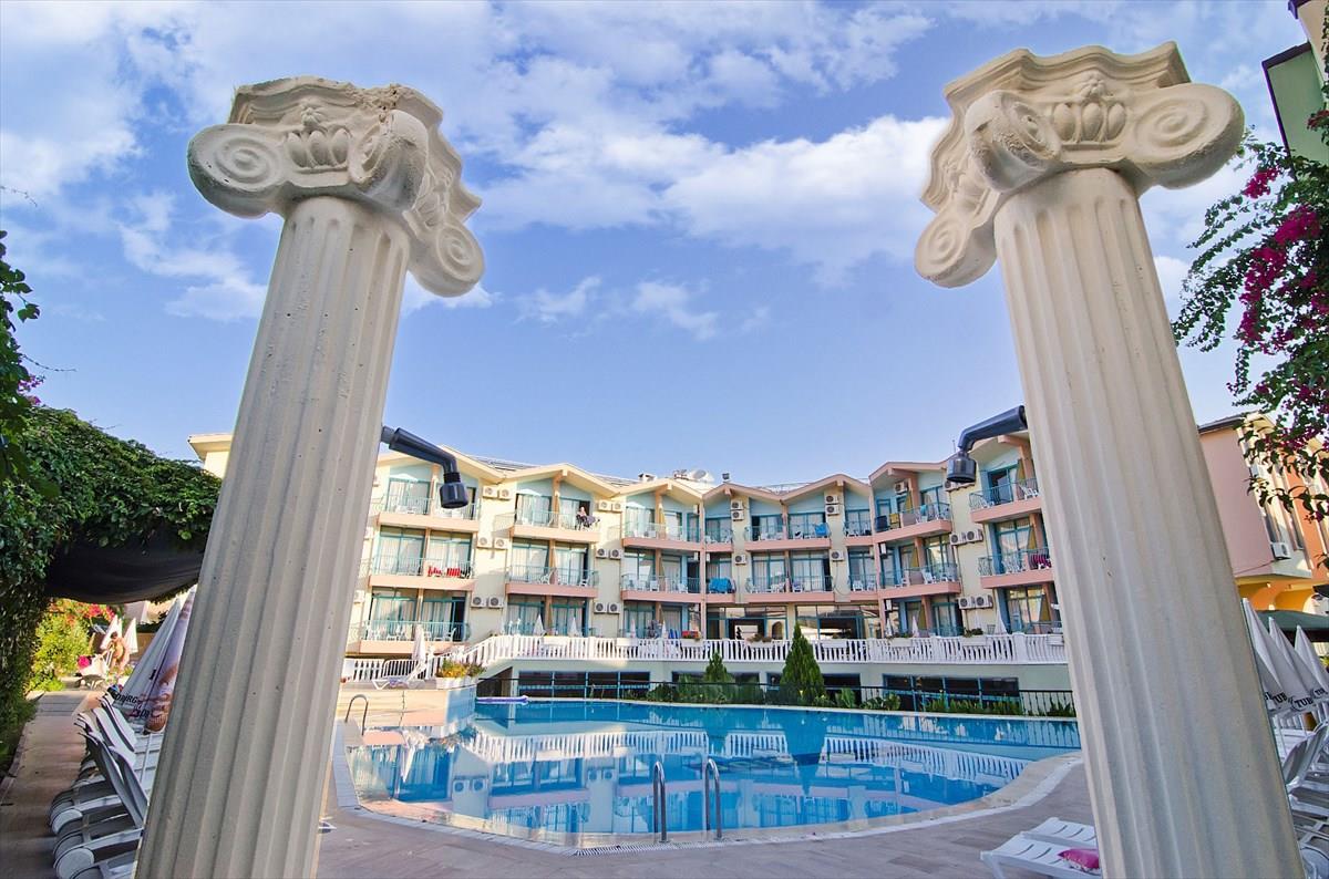 Clover magic park hotel. Park Side Hotel 3. Кловер Мэджик парк Сиде. Сиде центр Турция. Манавгат Сиде Турция.