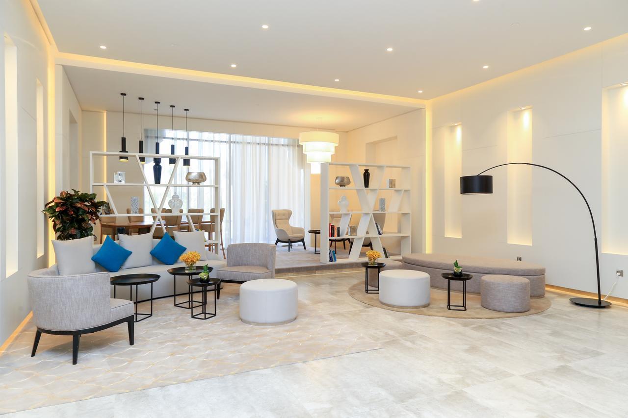 Media rotana hotel 5 дубай. Arjaan by rotana hotel – dubai media city 4* - отель. Arjaan rotana dubai media city 4. Dubai media city дубай. Arjaan by rotana dubai.