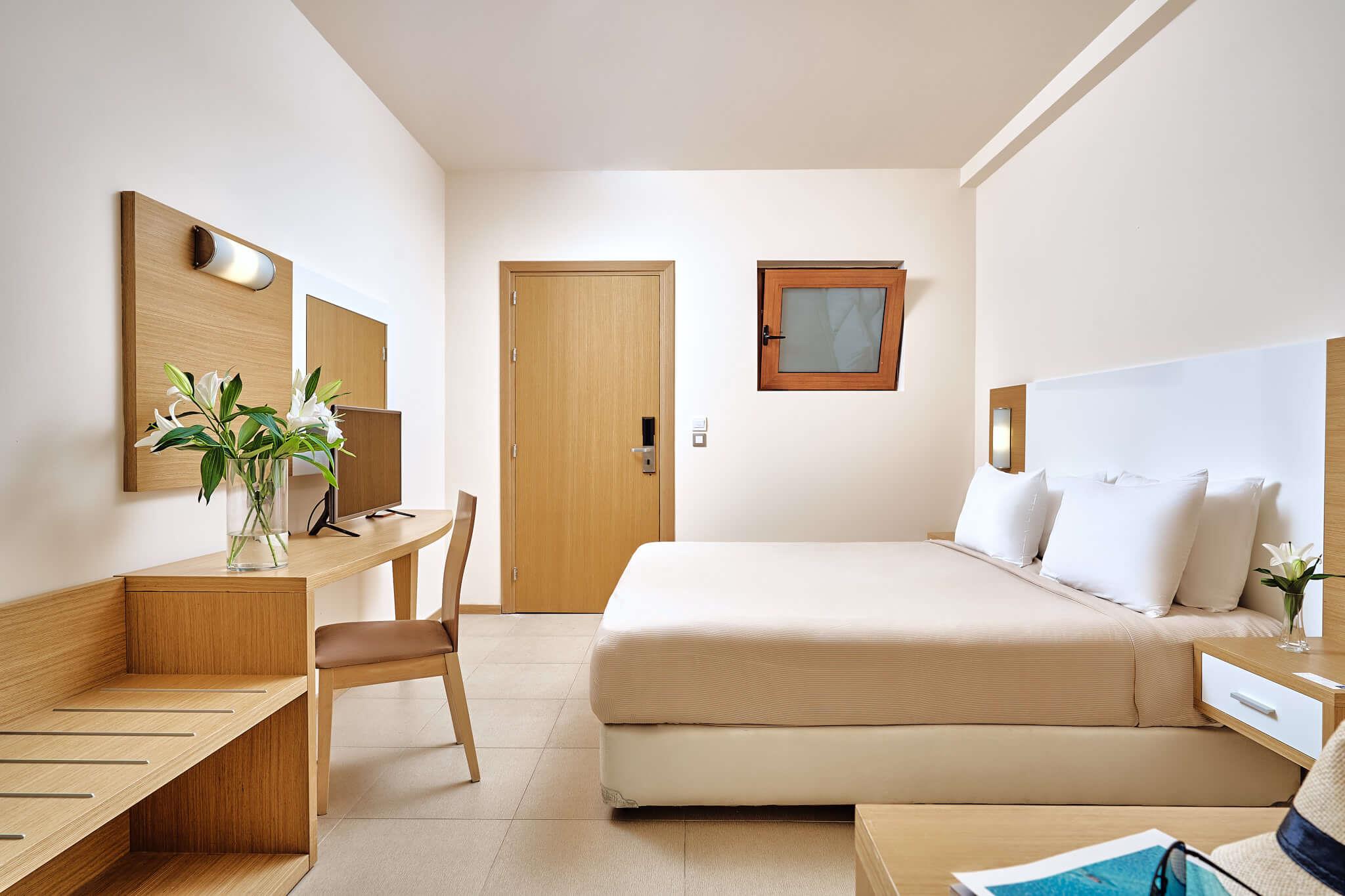 Princess sun. Отель Sun Prince 4*. Rodos Princess Hotel Superior Rooms. Junia: Princess Hotel Ливан. Princess Hotel 4* 511 EUR.