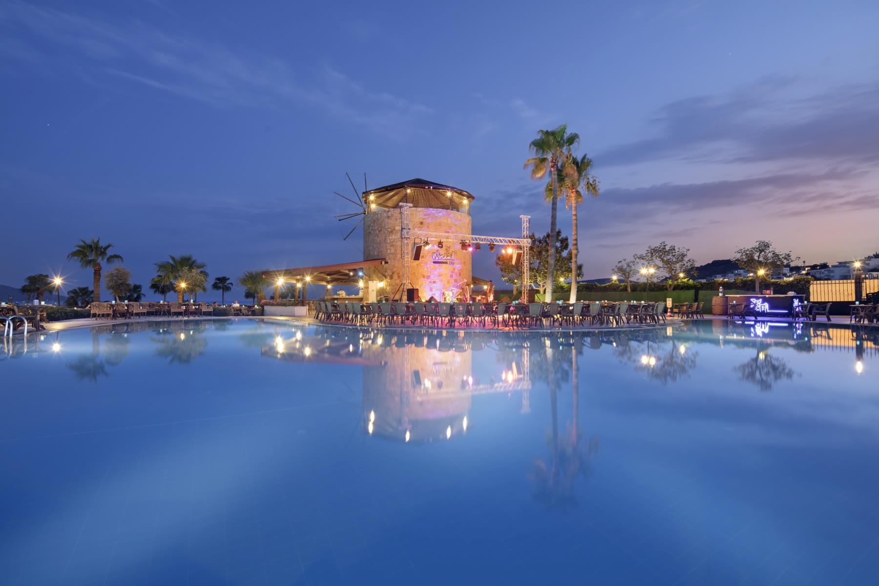 Asteria Bodrum Resort вечеринки