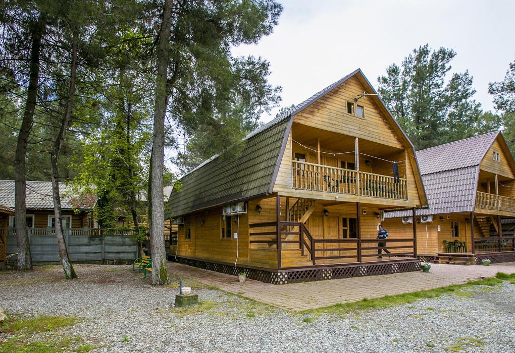 Duglas hotel кипарисовая аллея, 6а, пицунда. Пицунда жилье на кипарисовой аллее. Пицунда кипарисовая аллея 9 гостевой дом. Кипарисовая аллея пицунда. Отель сосновый бор пицунда.