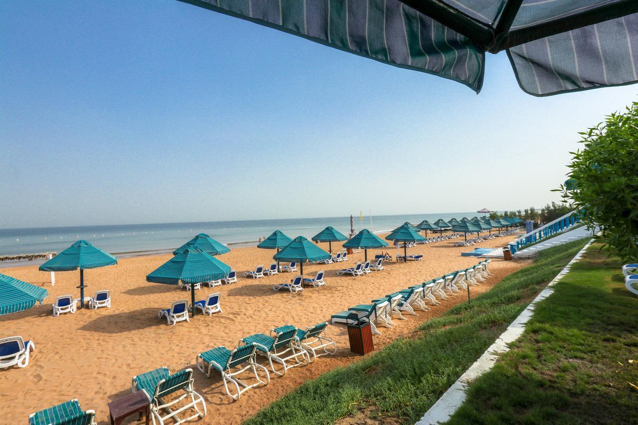 Бич отель 4 рас эль хайма. BM Beach Hotel рас-Эль-Хайма. ВМ Бич отель 4 ОАЭ. BM Beach Hotel 4 рас Аль Хайма. BM Beach Hotel (ex. Beach Hotel by bin Majid) 4*.