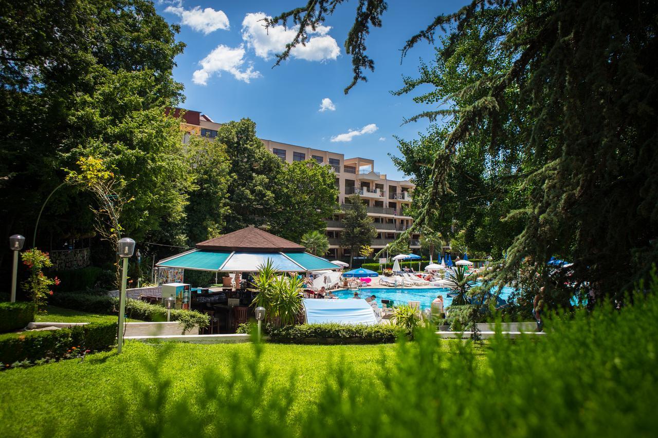 Фото перла. Болгария отель Perla 3. Perla Golden Sands 3*. Болгария золотые Пески 2022. Золотые Пески 2021 Болгария.