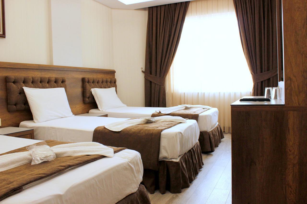 Buyuk hotel. Buyuk Paris Hotel 3* (Лалели). Буюк Париж. Отель Бьюк Париж Стамбул. Buyuk Paris Hotel 3* (Фатих (Стамбул)).