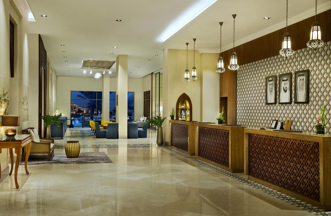 Отель DoubleTree by Hilton Resort & Spa Marjan Island 5*, ОАЭ,  Рас-эль-Хайма - описание, фото, отзывы, туры в отель