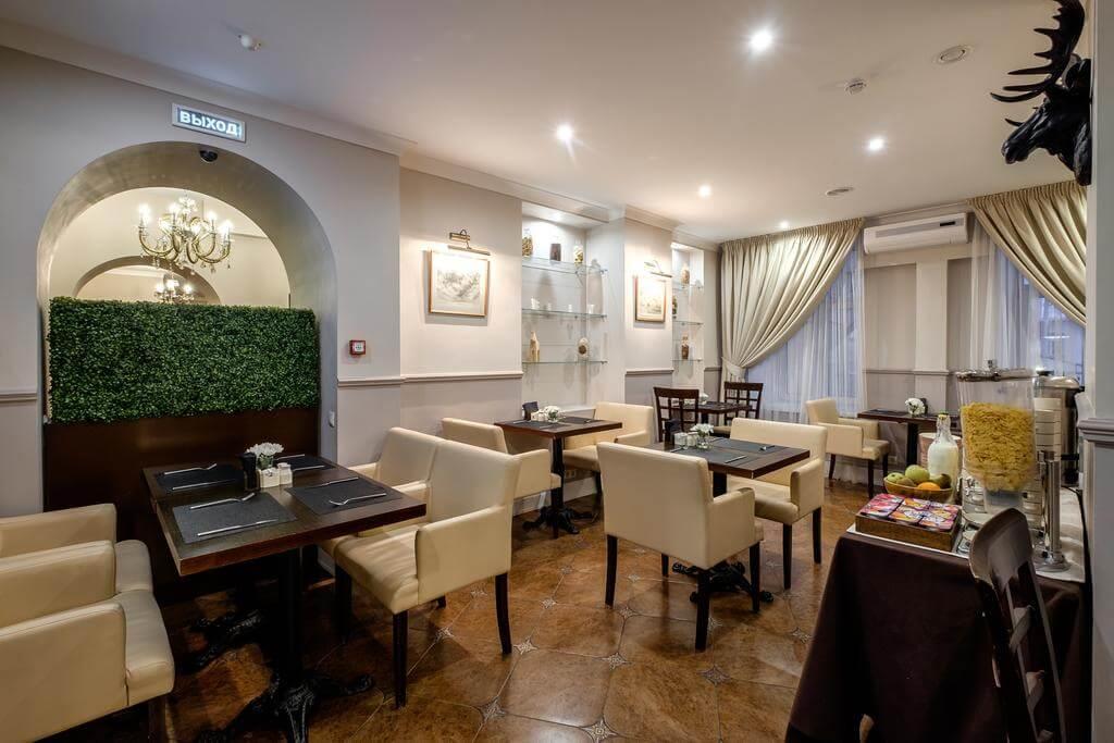 Миррос отель москва кремль. Миррос отель москва кремль. Сайт отеля мирос москва. Гостиница мирос москва. Мирос отель москва.